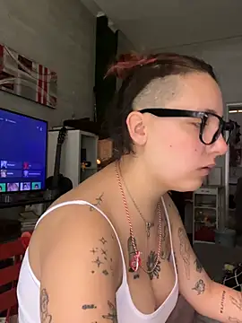 Hawitxui online show from February 6, 2026, 9:16 am