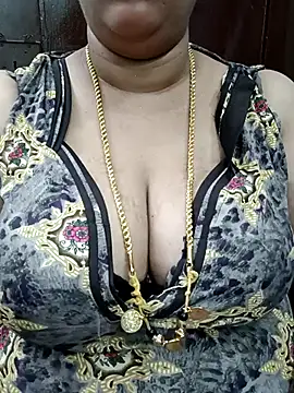 ashikaa r online show from March 20, 2025, 9:35 pm