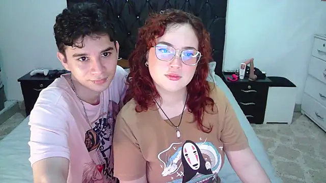 Snapshot of AndrewAnndCherry chatting on February 20, 2026, 1:13 am AndrewAnndCherry online show from February 20, 2026, 1:13 am