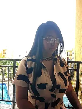 Snapshot of luisa16xxx chatting on January 16, 2026, 7:29 pm luisa16xxx online show from January 16, 2026, 7:29 pm