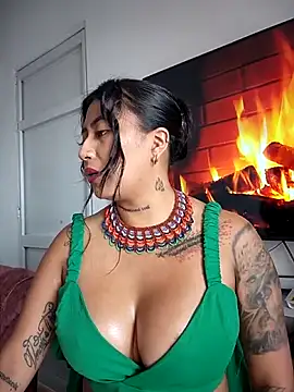 Snapshot of luisa16xxx chatting on February 17, 2026, 7:22 pm luisa16xxx online show from February 17, 2026, 7:22 pm