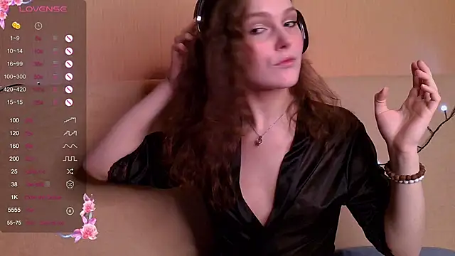 Jenna Sativa online show from February 13, 2025, 1:59 pm