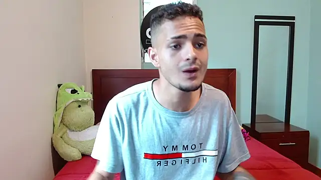 Jeffstyle18 online show from October 7, 2025, 6:42 pm