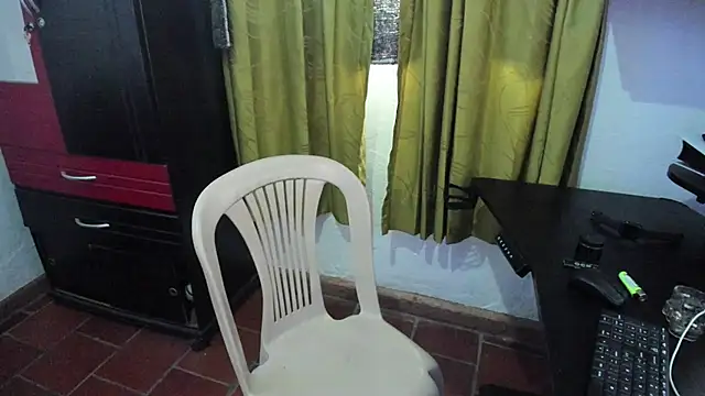 Waturox online show from March 20, 2026, 9:05 pm