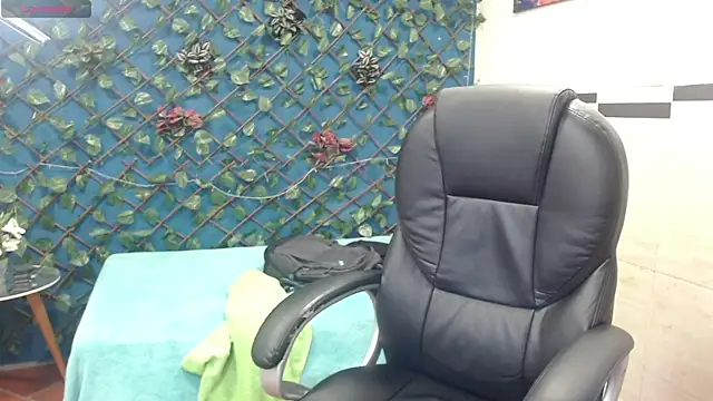 Waturox online show from March 15, 2025, 10:22 pm