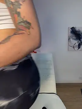 VictoriaHiill online show from February 28, 2026, 5:34 pm