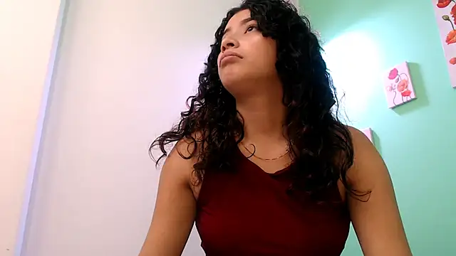 Snapshot of alisontitsmilk19 chatting on December 14, 2025, 2:07 am alisontitsmilk19 online show from December 14, 2025, 2:07 am