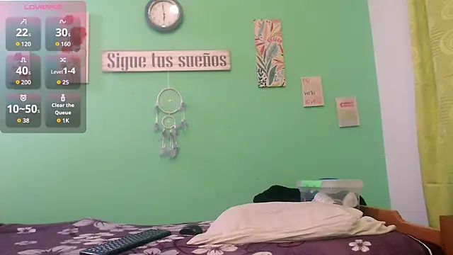 alisontitsmilk19 online show from November 2, 2025, 12:48 am