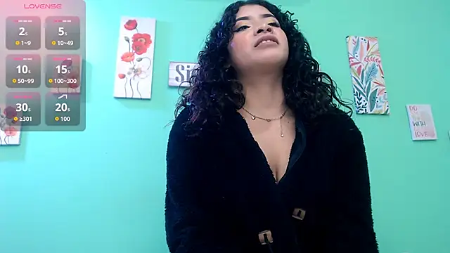 alisontitsmilk19 online show from November 14, 2025, 1:31 am