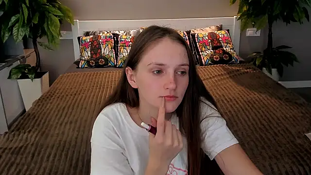 Snapshot of PamelaXX_ chatting on October 8, 2025, 7:47 pm PamelaXX online show from October 8, 2025, 7:47 pm