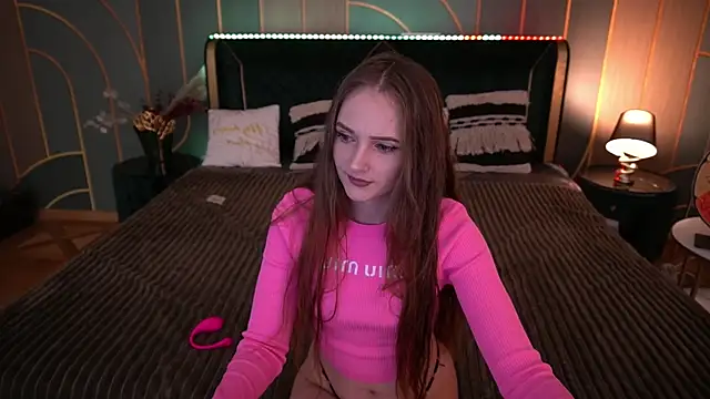 Snapshot of PamelaXX_ chatting on October 5, 2025, 8:10 pm PamelaXX online show from October 5, 2025, 8:10 pm
