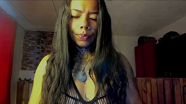 Snapshot of nicole_volkov chatting on November 24, 2025, 11:10 am nicole volkov online show from November 24, 2025, 11:10 am