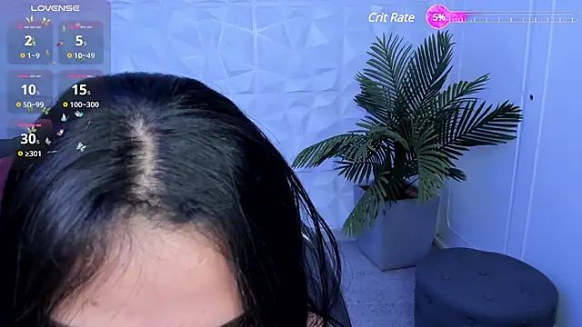 SaraaMills online show from February 20, 2025, 7:52 pm