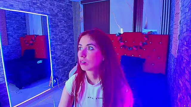 mildre303av online show from October 21, 2025, 5:56 pm