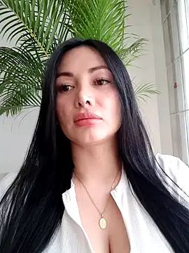 Snapshot of _monicab chatting on March 14, 2025, 5:24 pm monicab online show from March 14, 2025, 5:24 pm