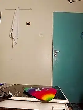 Snapshot of melaninebony1 chatting on January 17, 2026, 6:17 am melaninebony1 online show from January 17, 2026, 6:17 am