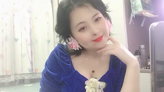 Snapshot of Hanicarrot chatting on February 25, 2025, 9:04 pm Hanicarrot online show from February 25, 2025, 9:04 pm