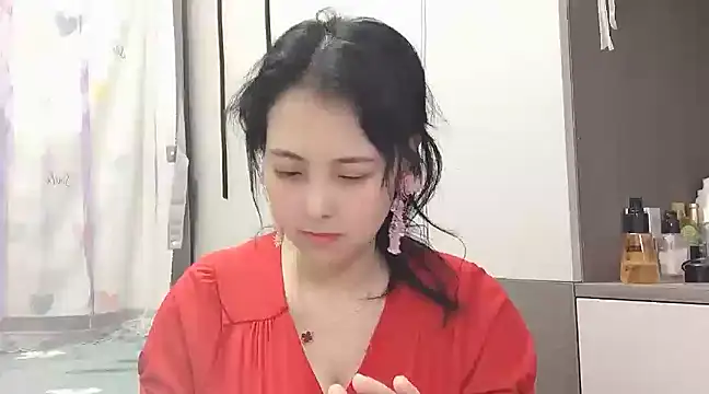 Snapshot of Hanicarrot chatting on January 15, 2025, 2:45 pm Hanicarrot online show from January 15, 2025, 2:45 pm