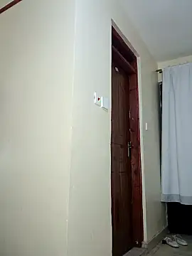 suckmyboobs12  online show from April 17, 2026, 5:10 am