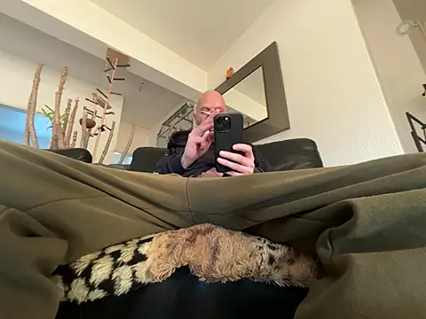 Snapshot of Germankink chatting on March 6, 2025, 4:38 pm Germankink online show from March 6, 2025, 4:38 pm