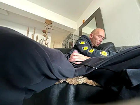 Snapshot of Germankink chatting on September 27, 2025, 9:48 am Germankink online show from September 27, 2025, 9:48 am