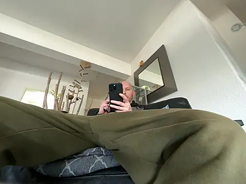 Snapshot of Germankink chatting on March 4, 2025, 10:46 am Germankink online show from March 4, 2025, 10:46 am