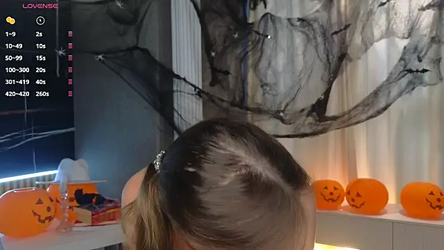 Snapshot of melissa_kisses chatting on October 31, 2025, 1:08 pm melissa kisses online show from October 31, 2025, 1:08 pm