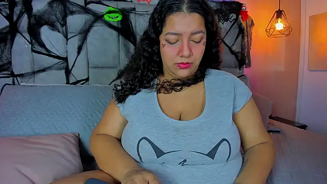 Jaiser 17 online show from November 2, 2025, 5:12 am