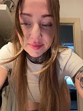 ElenaHaze online show from October 2, 2025, 7:23 am