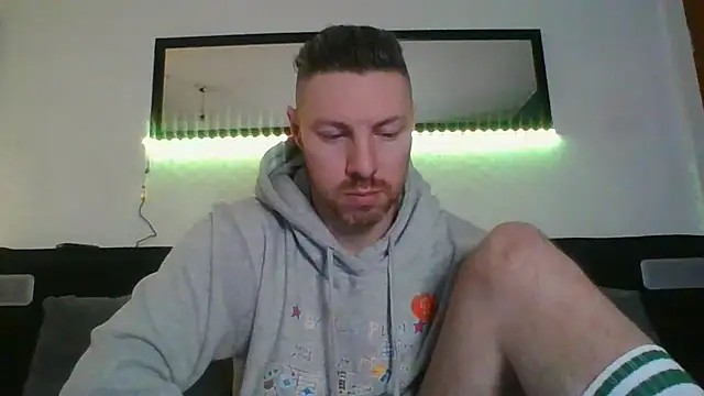 Fit4fun24 online show from February 5, 2026, 7:32 pm