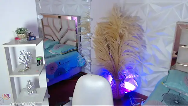 Snapshot of Jonesliam23 chatting on February 23, 2026, 7:25 pm Jonesliam23 online show from February 23, 2026, 7:25 pm