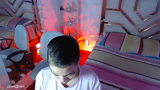 Jonesliam23 online show from March 30, 2026, 7:26 pm