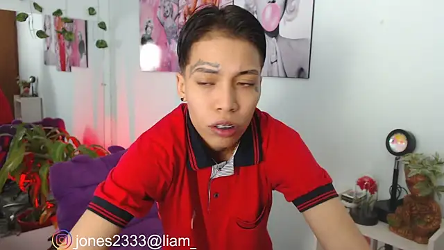 Snapshot of Jonesliam23 chatting on March 1, 2025, 7:04 pm Jonesliam23 online show from March 1, 2025, 7:04 pm
