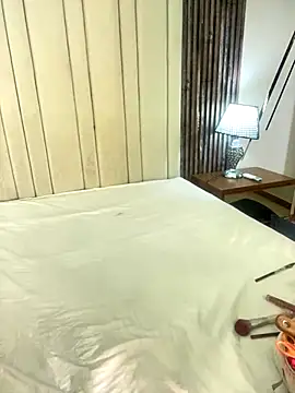 adaraSmiith online show from January 7, 2026, 12:10 pm