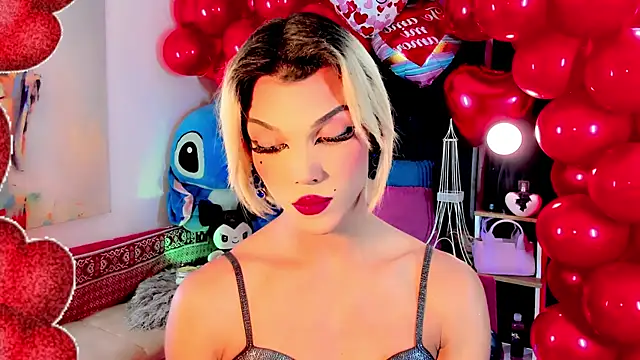 Snapshot of the-horus-girl chatting on February 15, 2025, 10:33 am the-horus-girl online show from February 15, 2025, 10:33 am
