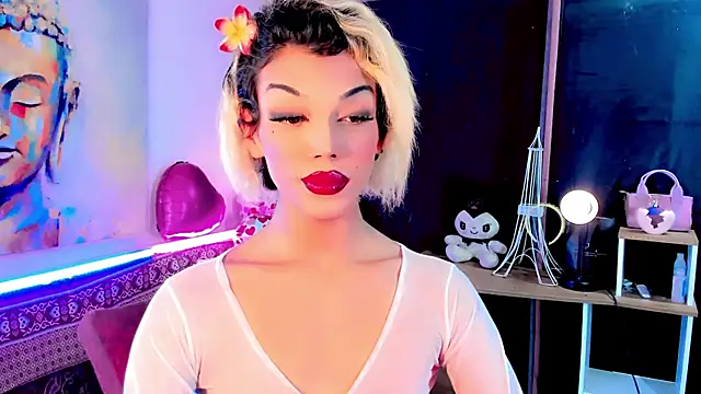 Snapshot of the-horus-girl chatting on March 14, 2025, 7:48 am the-horus-girl online show from March 14, 2025, 7:48 am
