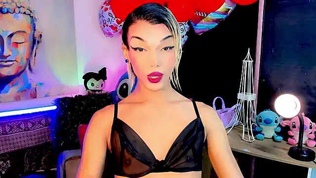 Snapshot of the-horus-girl chatting on March 5, 2025, 8:42 pm the-horus-girl online show from March 5, 2025, 8:42 pm