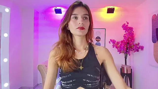 Snapshot of Tamara_slimx chatting on January 17, 2026, 4:16 am Tamara slimx online show from January 17, 2026, 4:16 am