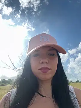 Vanesskaa online show from June 12, 2026, 5:10 pm