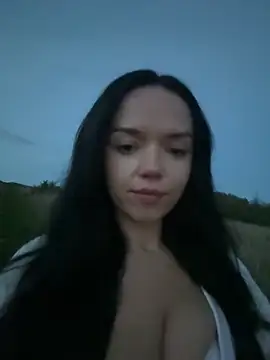 Vanesskaa online show from September 30, 2025, 6:14 pm