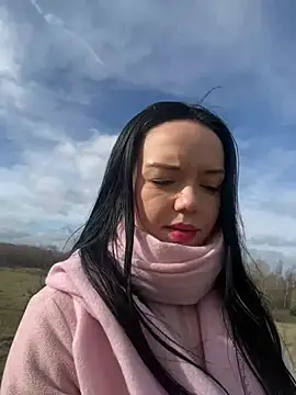 Snapshot of Vanesskaa chatting on February 24, 2026, 12:39 pm Vanesskaa online show from February 24, 2026, 12:39 pm