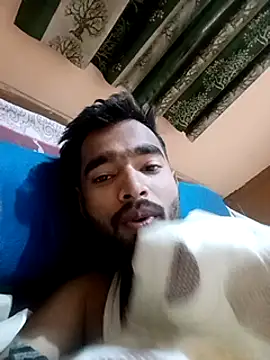 Snapshot of Jamesbonddeshi chatting on December 8, 2024, 3:45 pm Jamesbonddeshi online show from December 8, 2024, 3:45 pm