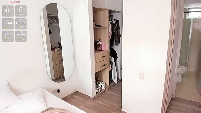 rose scottt online show from March 7, 2026, 5:29 pm