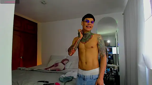 Jordyrodriiguez online show from January 5, 2025, 8:52 pm