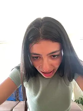 Liissa cute  online show from February 4, 2025, 9:31 pm