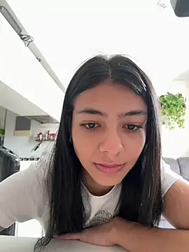 Liissa cute  online show from March 15, 2025, 8:32 pm