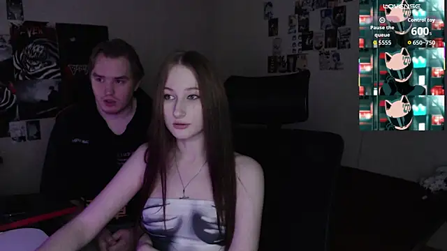 camcoupbang online show from October 4, 2025, 10:22 pm