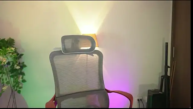 Snapshot of appolo_allen chatting on February 8, 2026, 1:25 am appolo allen online show from February 8, 2026, 1:25 am