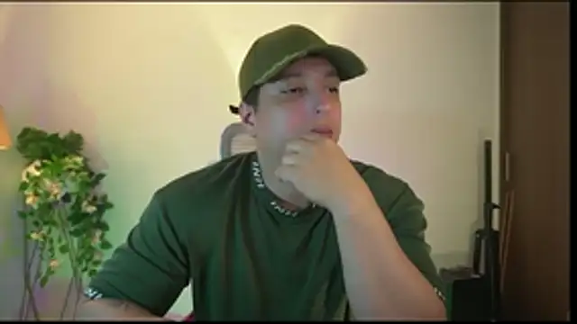 Snapshot of appolo_allen chatting on February 6, 2026, 3:13 am appolo allen online show from February 6, 2026, 3:13 am