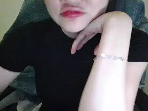 Yin-girl online show from September 20, 2025, 8:08 am